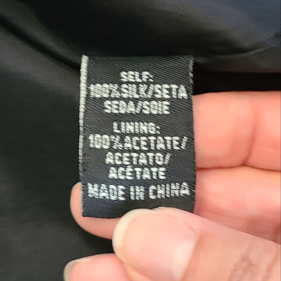 Tibi Sleeveless Silk Top, Size 6 - Picture 9 of 11